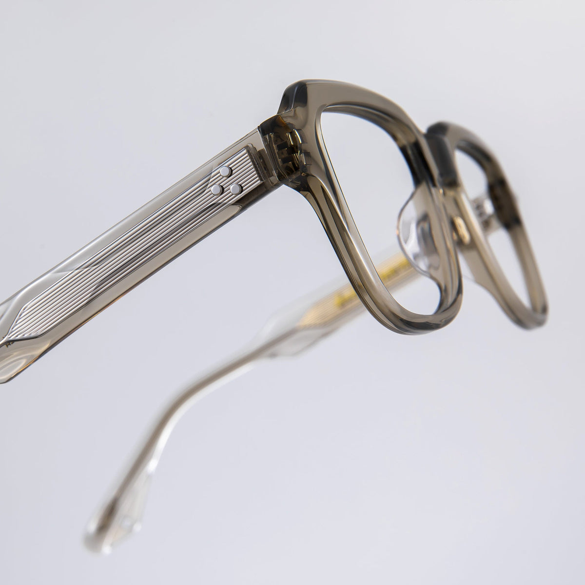 Donahugh-eyeglasses-brown