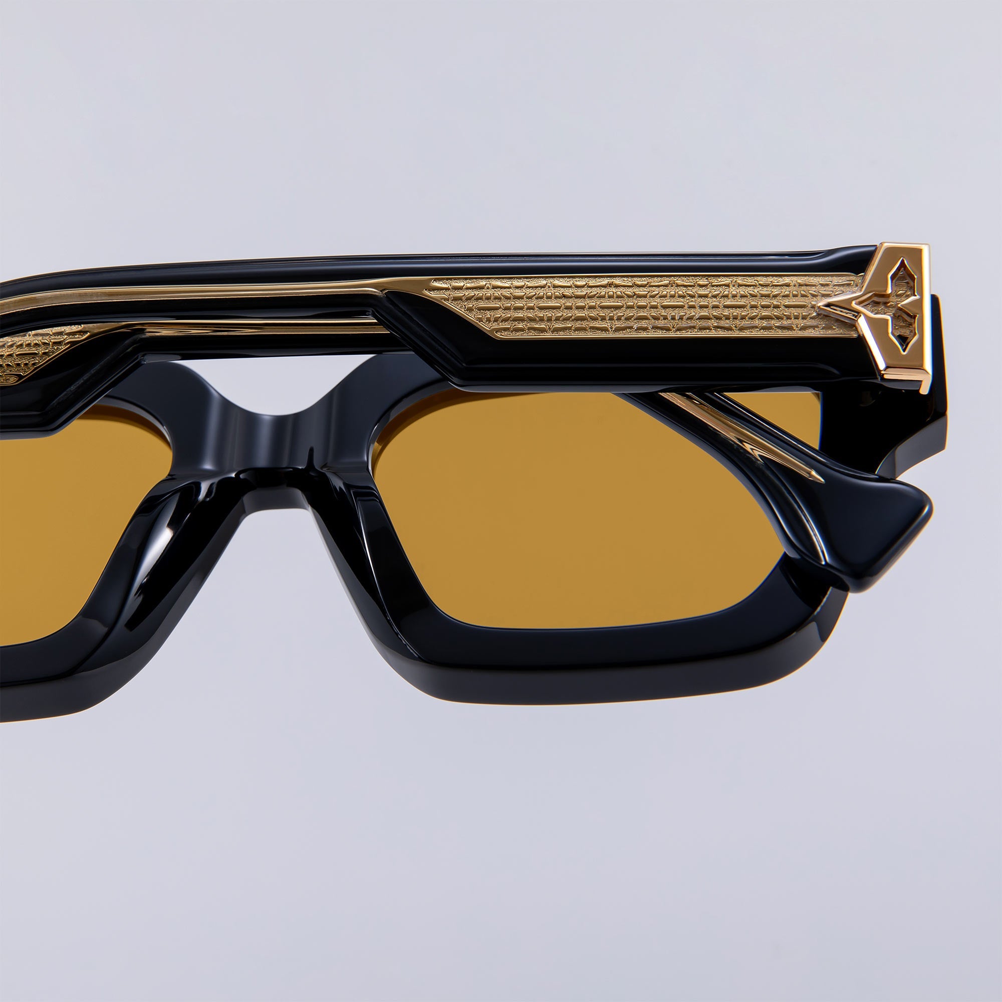 Donahugh-sunglasses-blackgold