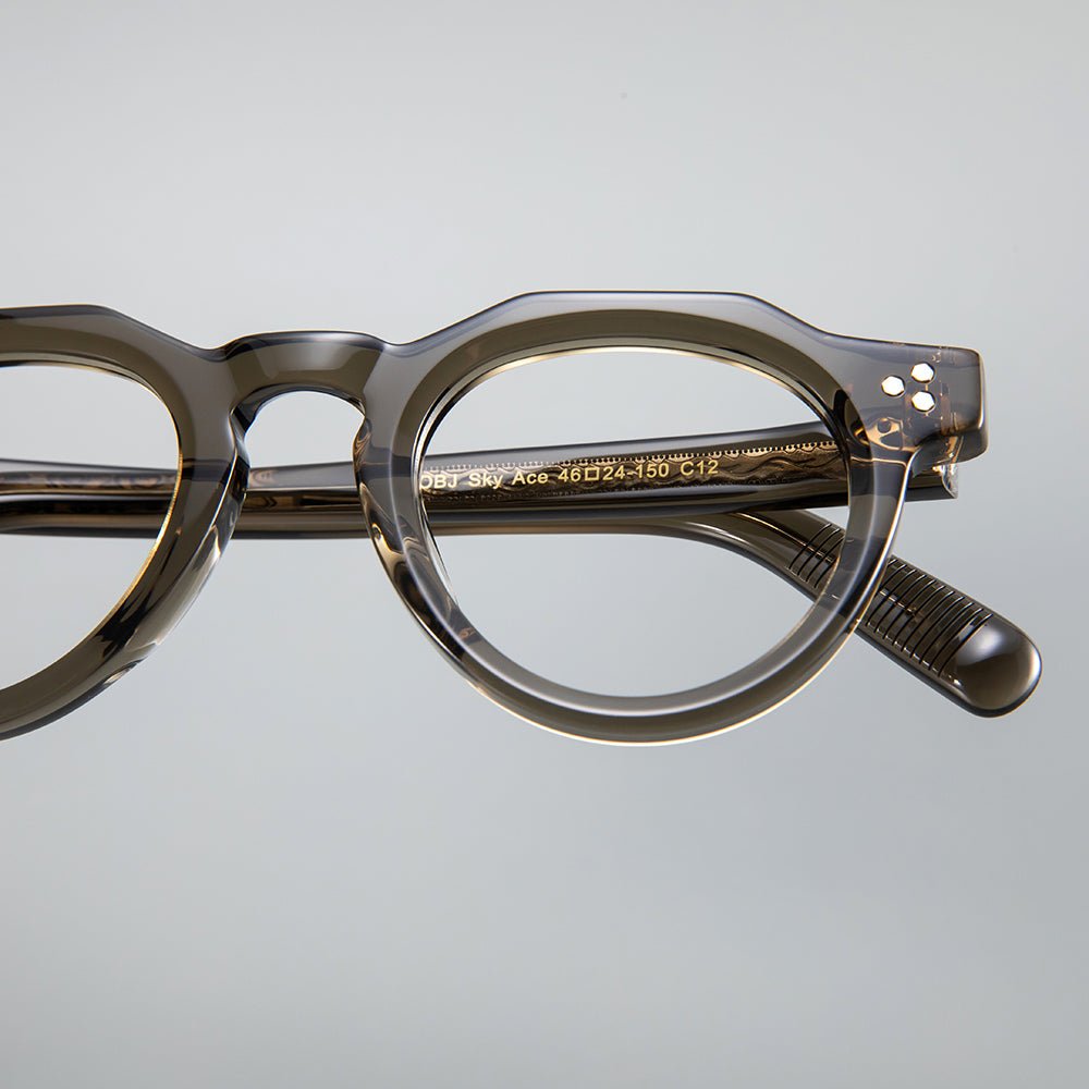 Donahugh-eyeglasses-Oliver